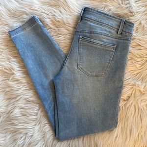 WHBM “The Skimmer” Jeans 4